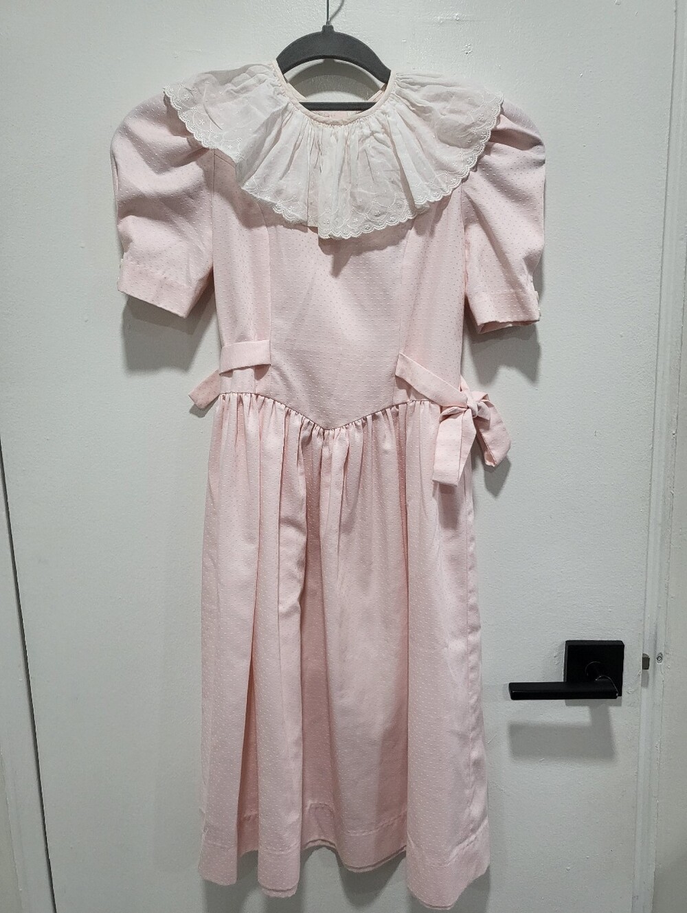 Vive La Fête Vintage Heirloom Pink Dress - Size 8